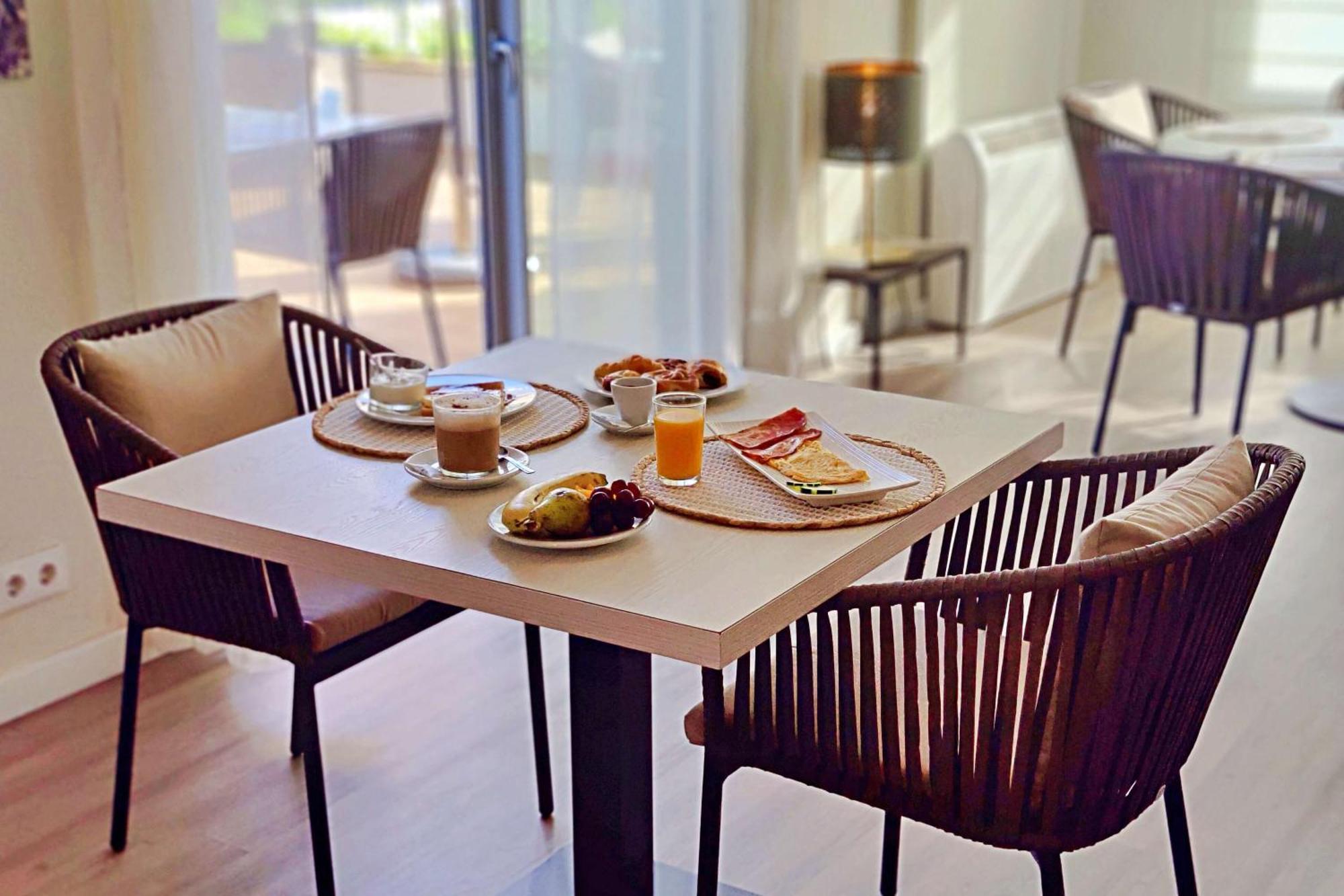 Boutique Hotel Oriola Кала-Сан-Висенте Экстерьер фото
