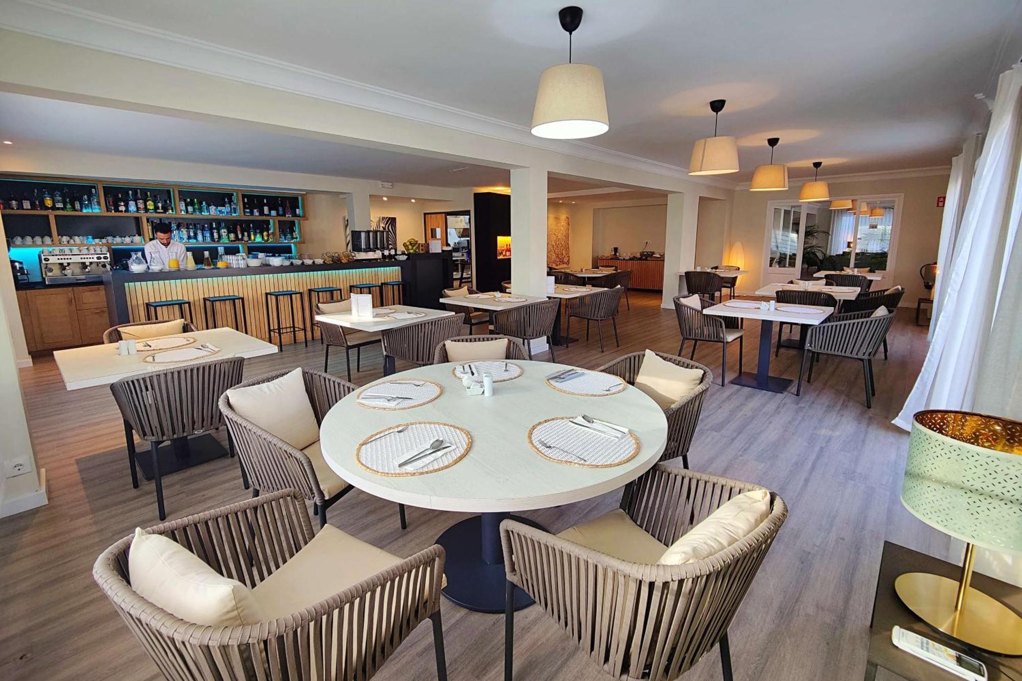 Boutique Hotel Oriola Кала-Сан-Висенте Экстерьер фото