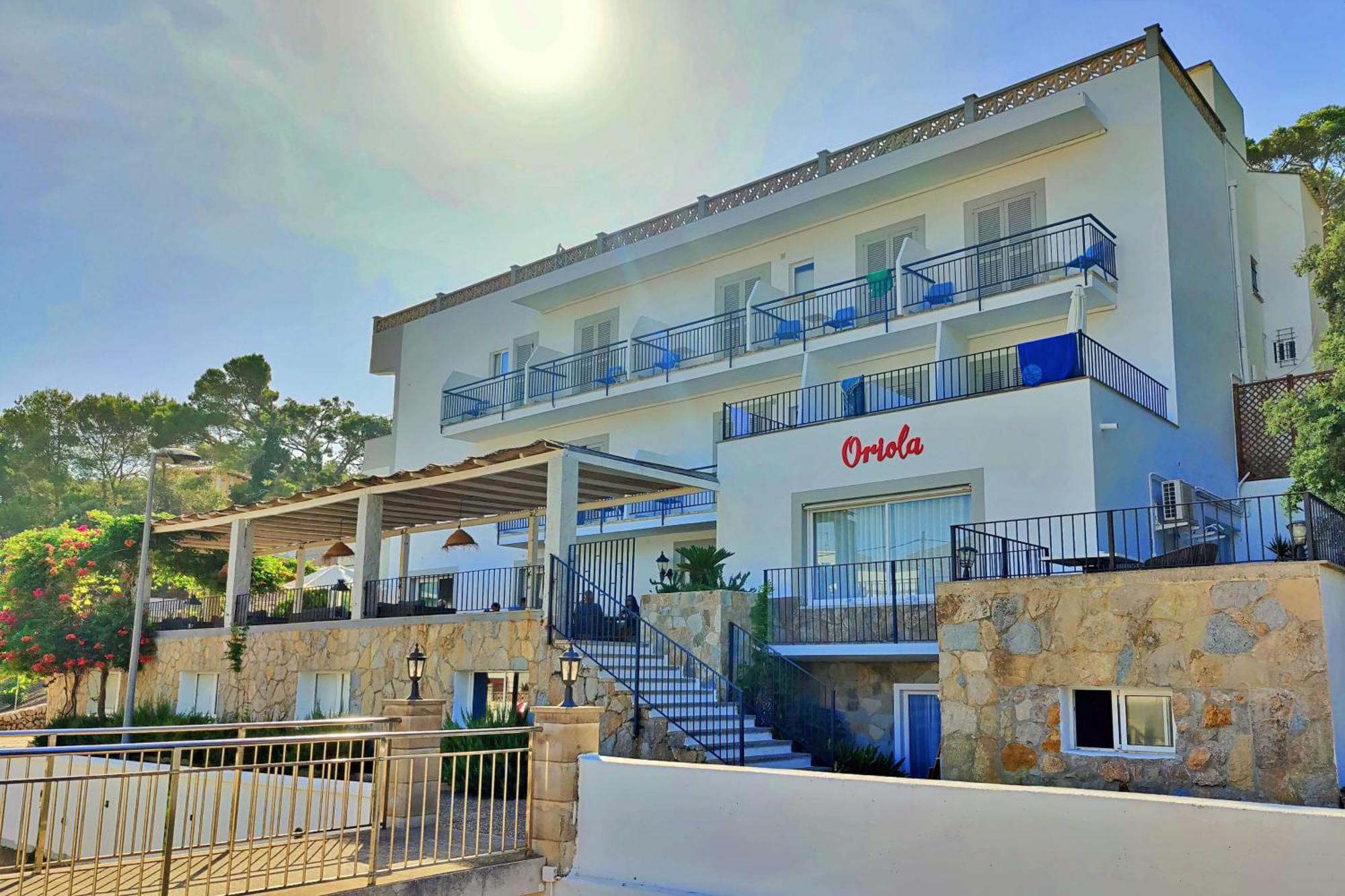 Boutique Hotel Oriola Кала-Сан-Висенте Экстерьер фото