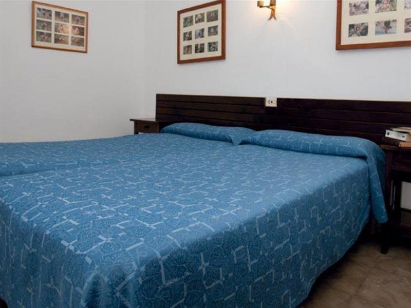 Boutique Hotel Oriola Кала-Сан-Висенте Экстерьер фото